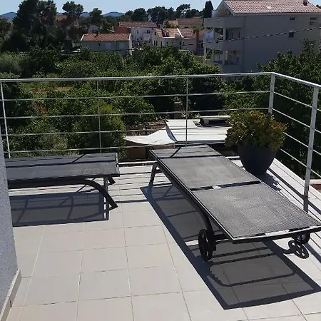 Dragic - Anex ゲストハウス 3*