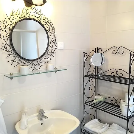 Dragic - Anex ゲストハウス 3*