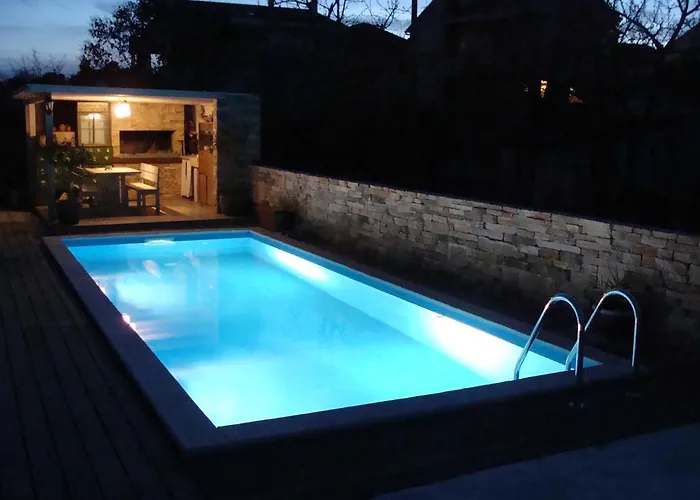 Dragic - Anex Guest house