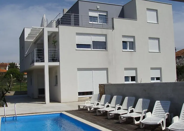 Guest house Dragic - Anex 3*